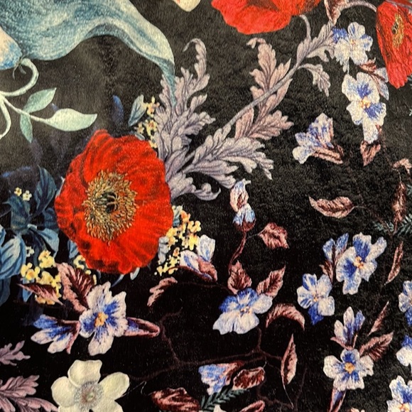 STUNNING!!! MINKPINK  Floral Skirt - Picture 6 of 7